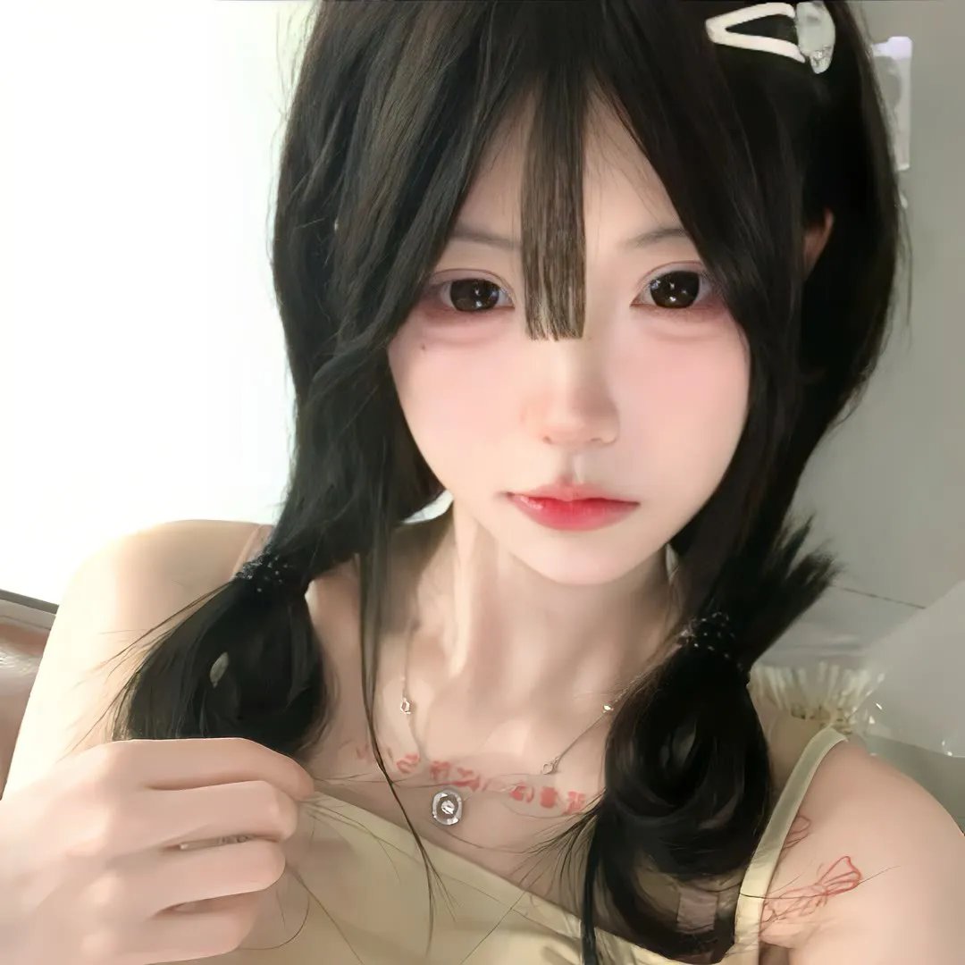 尼克·克罗尔：小小大男孩